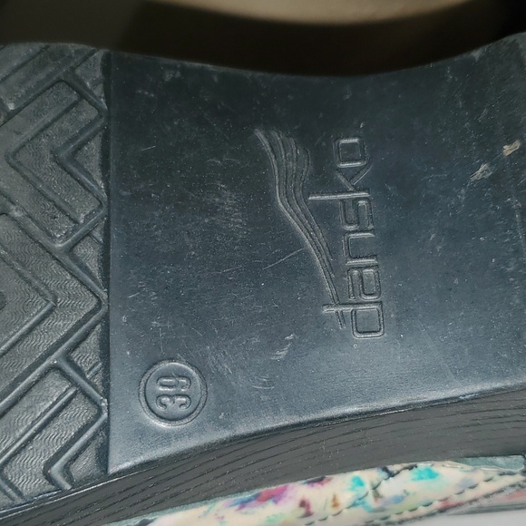 Dansko Watercolor Print Clogs sz 39 - Picture 8 of 15